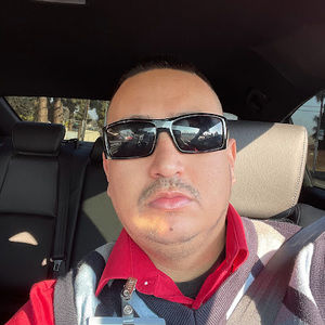 Meet your Posher, Raymond